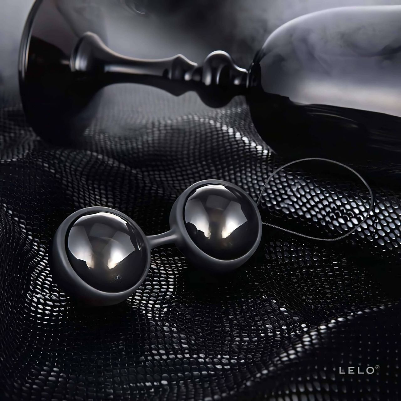 LELO Luna Noir- variálható gésagolyó LELO Luna Noir- variálható gésagolyó